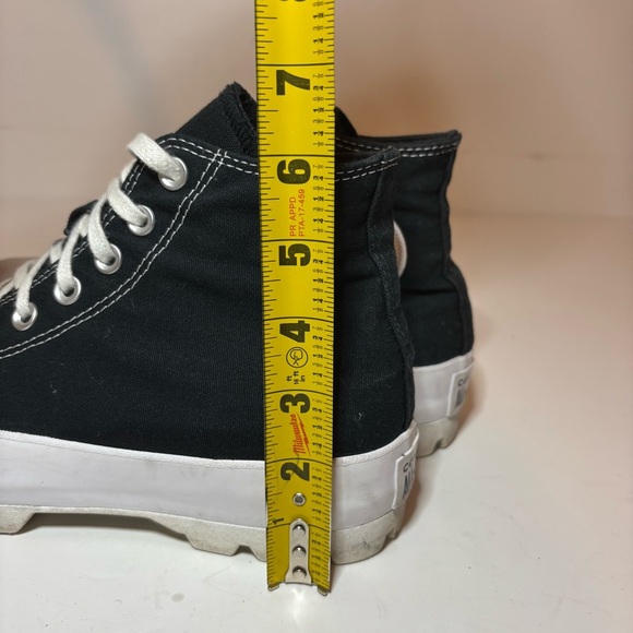 Converse Chuck Taylor All Star Lugged High Women’s Size 10 Black White Platform - Picture 9 of 10